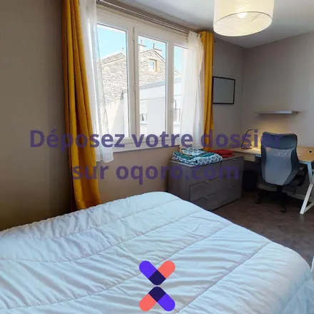 Rent this 4 bed apartment on 2 Rue Victor Hugo in 63000 Clermont-Ferrand, France