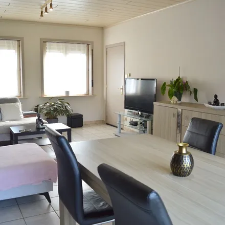 Rent this 3 bed apartment on Groenweg 16 in 8510 Kortrijk, Belgium