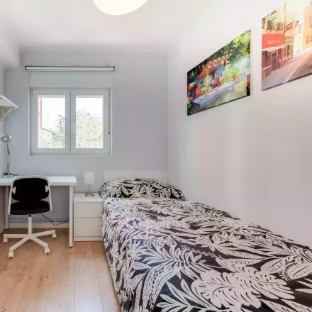 Rent this studio room on Madrid in Calle de Escalona, 48