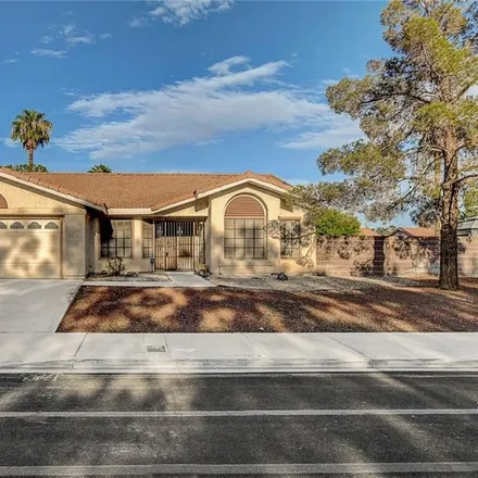 Buy this 3 bed house on 3040 North Torrey Pines Drive in Las Vegas, NV 89108