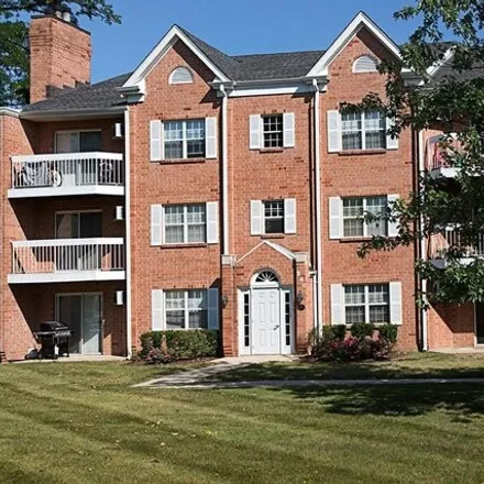 Rent this 1 bed apartment on Itasca Park District in 350 East Irving Park Road, Itasca