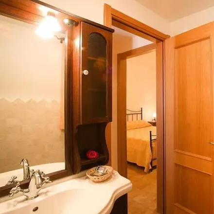 Rent this 1 bed apartment on bus Grosseto in Piazza del Municipio, Sorano GR