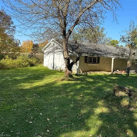 Image 3 - 20898 Vermont Street, Penfield Township, OH 44253, USA - House for sale