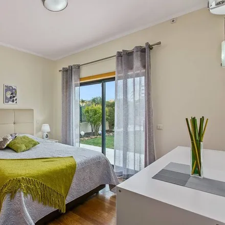 Rent this 4 bed house on Albufeira-Ferreiras in Largo da Estação, 8200-569 Albufeira