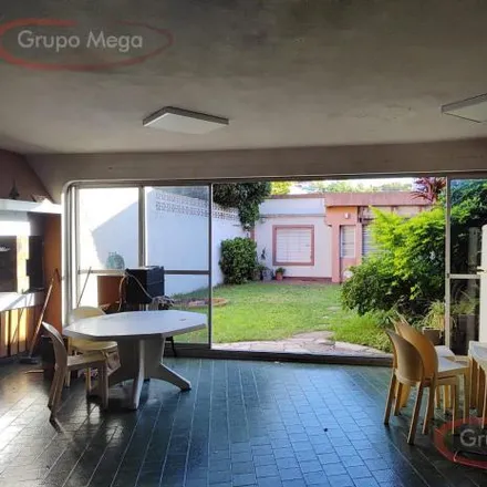 Buy this 3 bed house on Barragán 671 in Versalles, C1408 AKX Buenos Aires