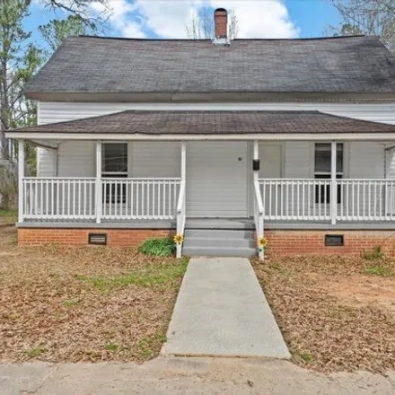 Buy this 2 bed house on 165 Pine Street in Clinton, SC 29325