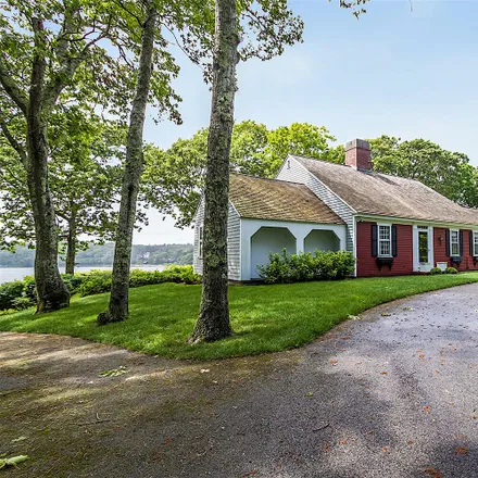 Buy this 4 bed house on 310 North Bay Road in Barnstable, Barnstable County