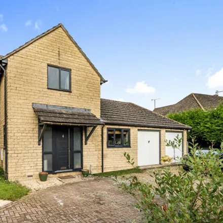 Buy this 4 bed house on Queen Emma's Dyke in Witney, OX28 4DU