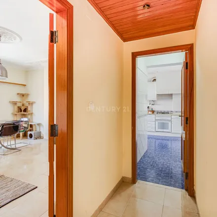 Rent this 2 bed apartment on Rua Cidade de São Paulo in 2730-173 Sintra, Portugal
