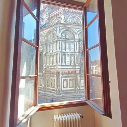 Image 1 - Florence Baptistery of St. John, Piazza del Duomo, 50123 Florence FI, Italy - Apartment for rent