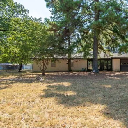 Buy this 3 bed house on 2701 Odell Avenue in Denison, TX 75020