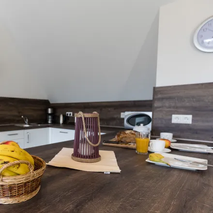 Rent this 3 bed apartment on Estancia Friesengeist - Steak und Meer - Café in Wiefelsteder Straße 61, 26160 Aschhauserfeld