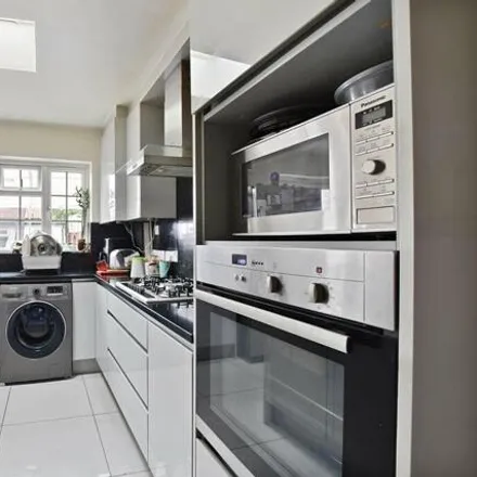 Buy this 4 bed townhouse on Review Road in London, NW2 7BH
