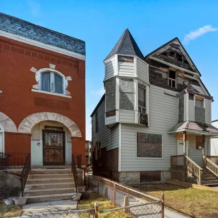 Image 2 - 6352 South Evans Avenue, Chicago, IL 60637, USA - House for sale