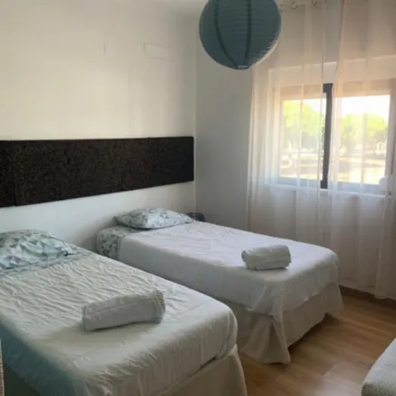 Rent this 5 bed apartment on Rua da Marconi in 2970-103 Sesimbra, Portugal