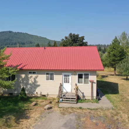 Buy this 2 bed house on Fernwood Community Bible Church in Highway 3 South, Santa