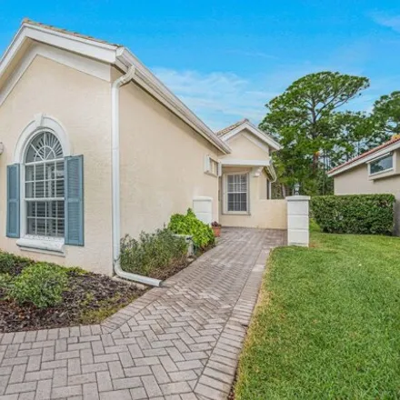 Image 3 - 699 Southwest Andros Circle, Port Saint Lucie, FL 34986, USA - House for sale