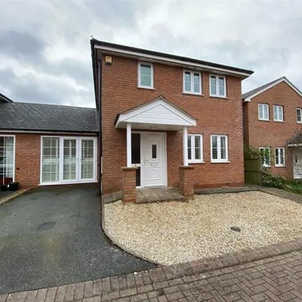 Buy this 3 bed house on Lockyear Close in Colwall Stone, WR13 6NR