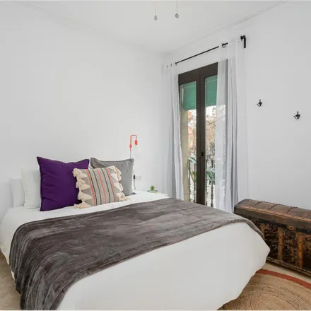 Rent this 1 bed apartment on Carrer de Sepúlveda in 107, 08001 Barcelona