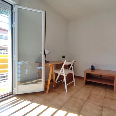 Rent this 4 bed room on Madrid in Calle Puerto de Pajares, 12