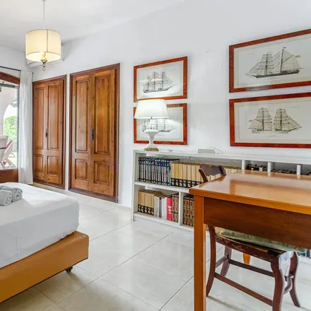 Rent this 4 bed house on 17310 Lloret de Mar