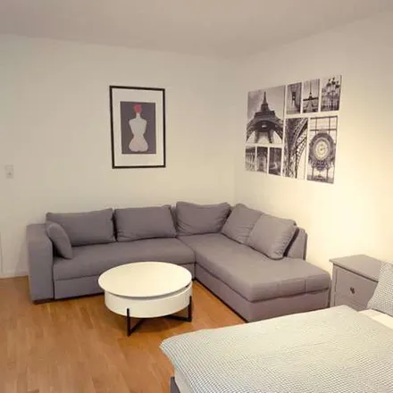 Rent this 3 bed apartment on Mendelssohnstraße 40 in 60325 Frankfurt, Germany