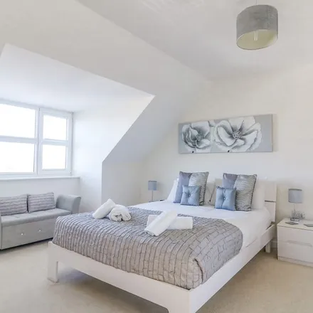 Rent this 3 bed duplex on Dorset in DT4 7QU, United Kingdom