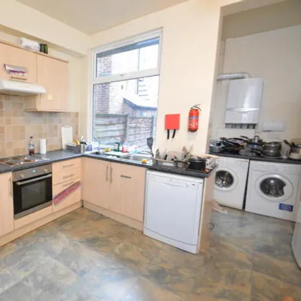Rent this 8 bed townhouse on Argyle Avenue in Victoria Park, Manchester