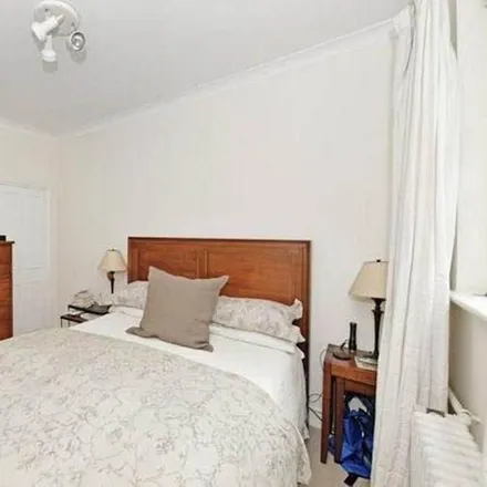 Image 2 - Hyde Park Street, London, W2 2LW, United Kingdom - Townhouse for rent