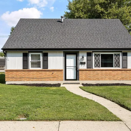 Buy this 4 bed house on 910 Brook Street in Piqua, OH 45356