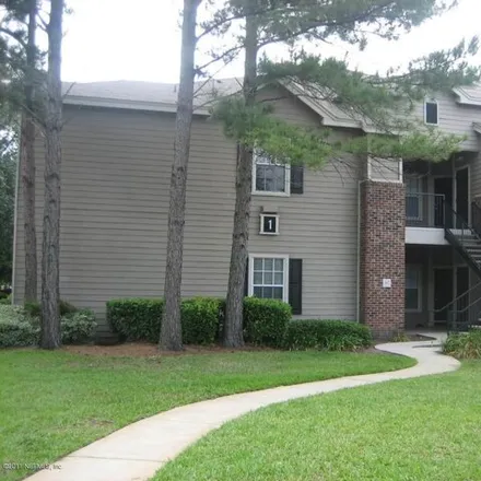 Rent this 2 bed condo on Gate Parkway in Jacksonville, FL 32255