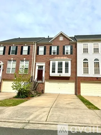 Rent this 3 bed townhouse on 15842 Bobolink Dr