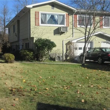 Buy this 3 bed house on 19 Lillian Street in Mount Ivy, NY 10970
