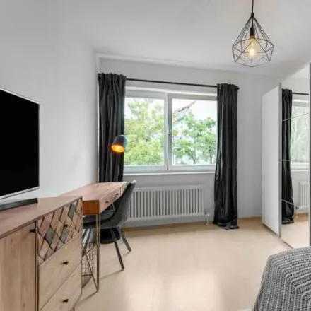 Rent this 4 bed room on milja und schäfa in Sonntagstraße 1, 10245 Berlin