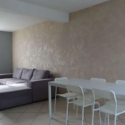 Image 2 - Maison de la Culture Arménienne de Vienne, 9 Rue de Goris, 38200 Vienne, France - Apartment for rent
