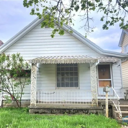 Buy this 3 bed house on 786 Clark Street in Toledo, OH 43605