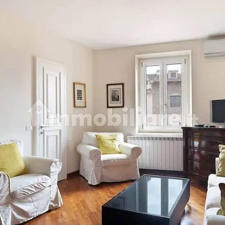 Rent this 3 bed apartment on Via dell'Anguillara 10 in 50122 Florence FI, Italy