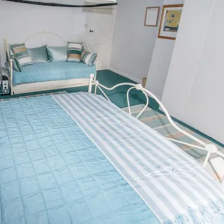 Rent this 2 bed duplex on Blakeney in NR25 7NX, United Kingdom