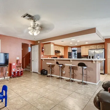 Image 9 - 2614 White Pine Drive, Henderson, NV 89074, USA - House for sale