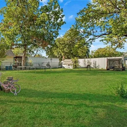 Image 8 - 2511 Lapsley Street, Dallas, TX 75212, USA - House for sale