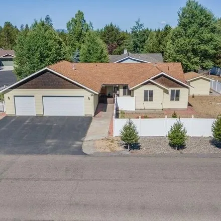 Buy this 3 bed house on 16664 Oakridge Place in La Pine, Deschutes County