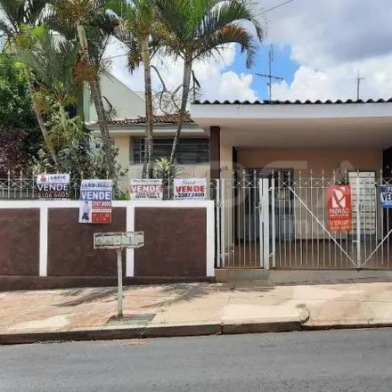 Buy this 3 bed house on Escola Estadual Professor Arlindo Bittencourt in Rua Campos Salles, Jardim Maria Alice