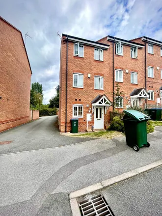 Rent this 4 bed townhouse on 51 Lowfield Road in Coventry, CV3 1LA