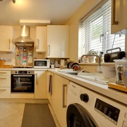Image 3 - 2 Orchard Close, Old Wivelsfield, RH15 0GF, United Kingdom - Townhouse for sale