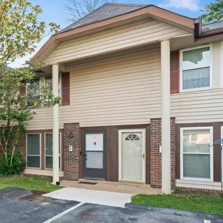 Image 2 - 500 Paragon Mills Rd Apt C2, Nashville, Tennessee, 37211 - House for sale
