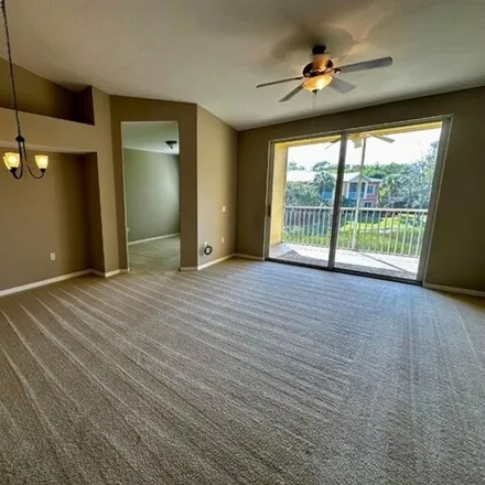 Image 2 - 10185 Villagio Palms Way, Lee County, FL 33928, USA - Condo for rent