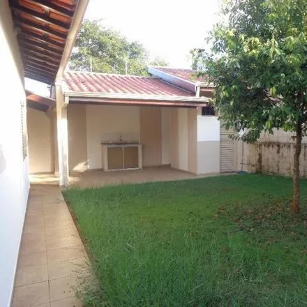 Buy this 3 bed house on Rua Benedicto de Sousa in Paulínia - SP, 13145-076