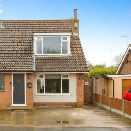 Buy this 3 bed house on Lancaster Drive in Southport, Merseyside