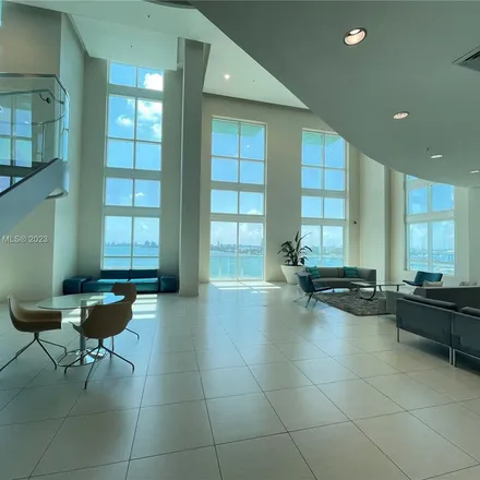 Image 2 - 1900 North Bayshore Drive, Miami, FL 33132, USA - Apartment for rent