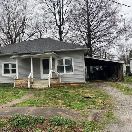 Image 1 - East 4th Street, Frankfort, Franklin County, IL 62896, USA - House for sale